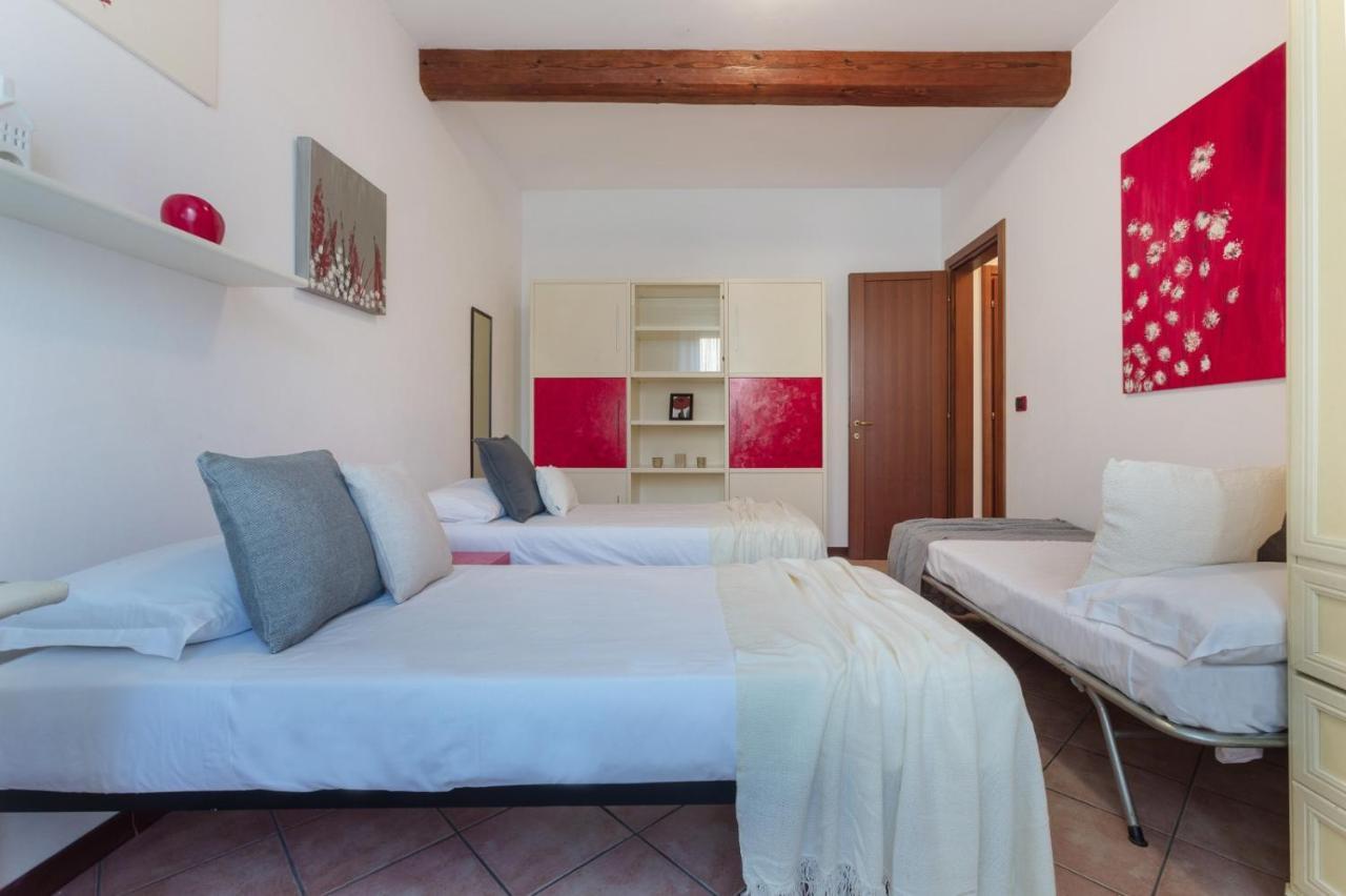 Central Ferrara Apartment Exterior foto